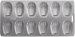 Chicago Metallic Professional 12-Cup Non-Stick Madeleine Pan, 15.75-Inch-by-7.75-Inch